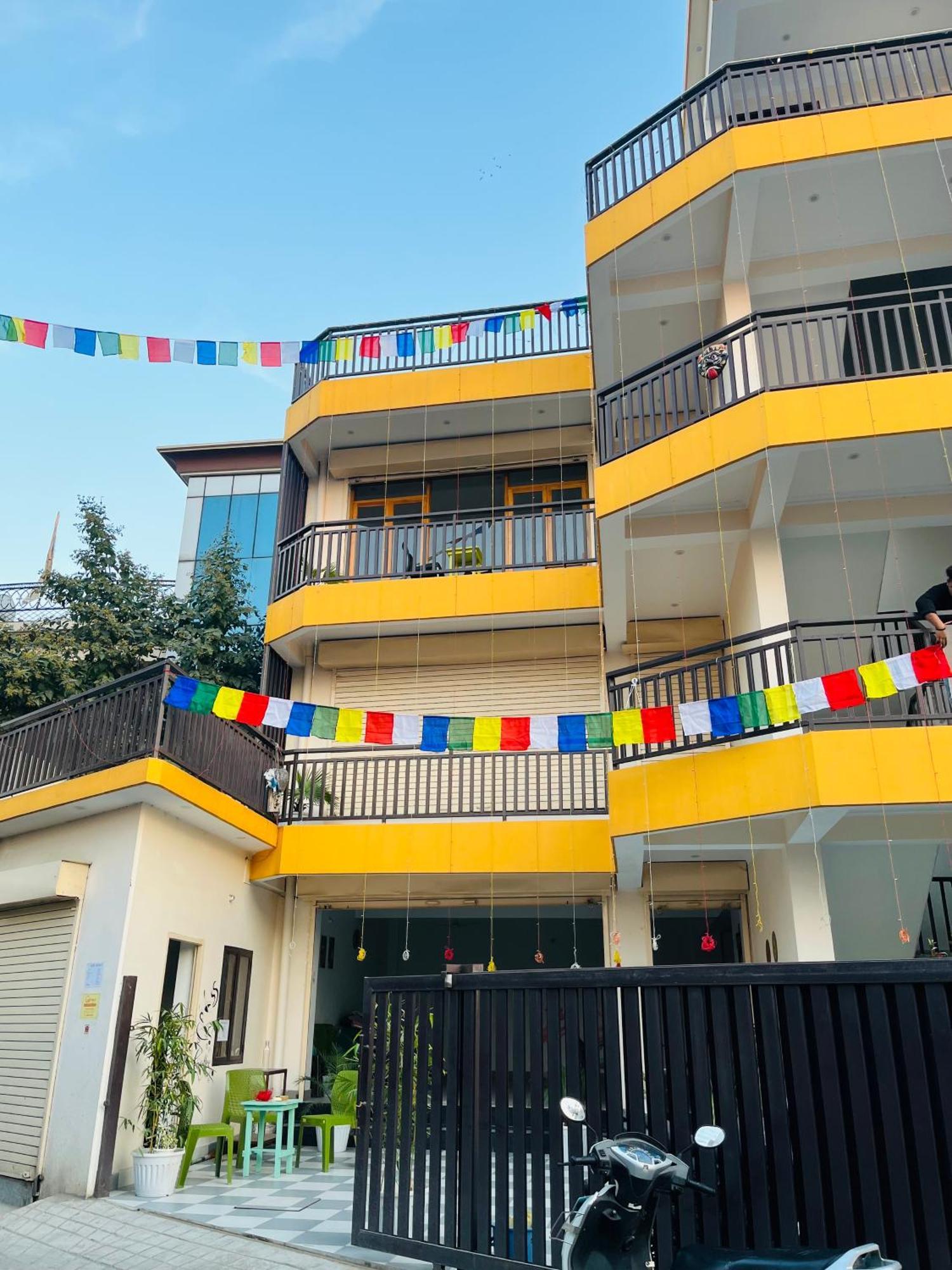 Wuid Stayin Wakeupindoon Dehradun Zewnętrze zdjęcie
